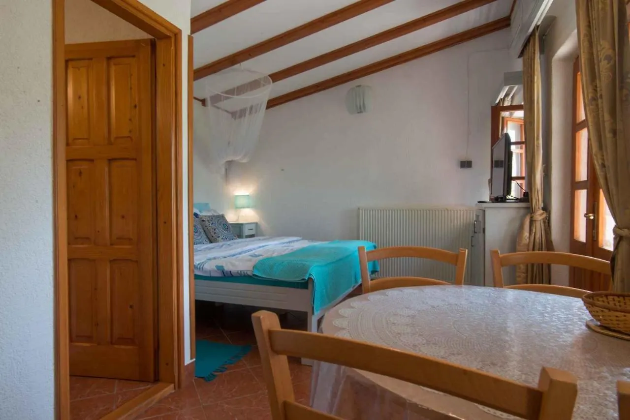 Apartments In Veli Losinj 33624